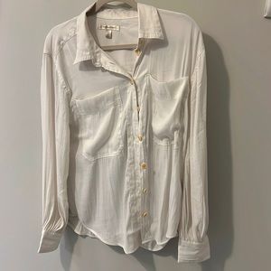 Banana Reuplic Bubble Sleeve top